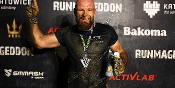 meta 23:00 - 0:40